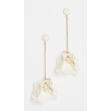 Load image into Gallery viewer, Petunia Earring
