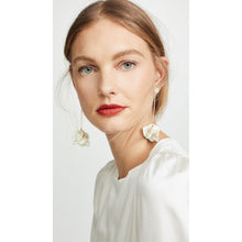 Load image into Gallery viewer, Petunia Earring
