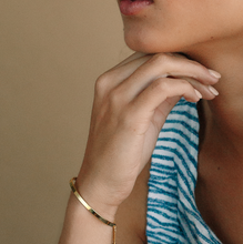 Load image into Gallery viewer, Sonia Cuff
